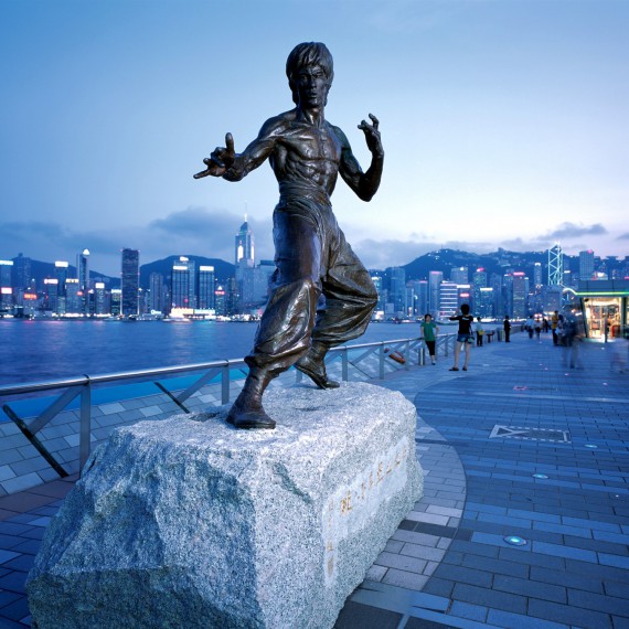 Procházka po nejživější tepně Hongkongu k Promenádě hvězd