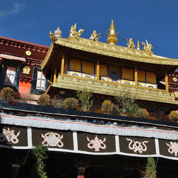 V chrámu Jokhang si vysvětlíme souvislosti buddhismu