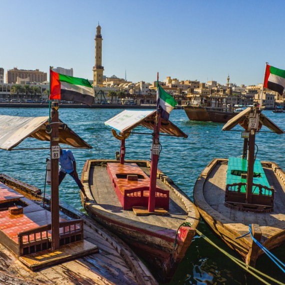 Plavba po Dubai Creek na tradiční loďce