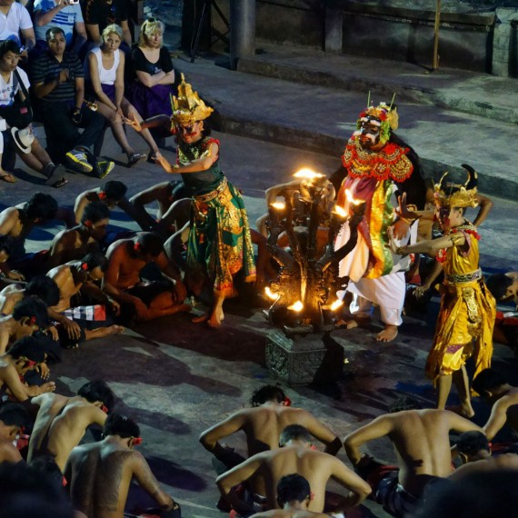 Tradiční balijský tanec Kecak