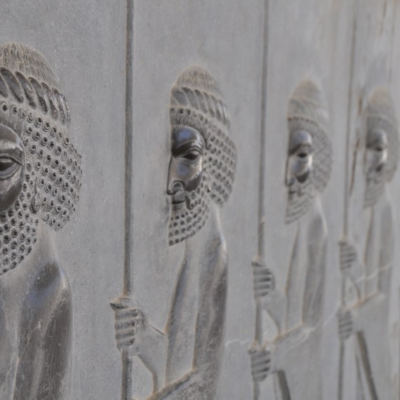 Nejkrásnější reliéfy celého Íránu najdeme společně