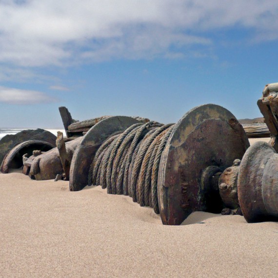 Na jihoafrických plážích budete potkávat i staré vraky