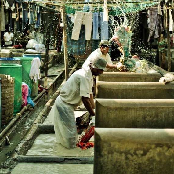 V Bombaji navštívíme i známý ghát, kde se denně perou tuny prádla