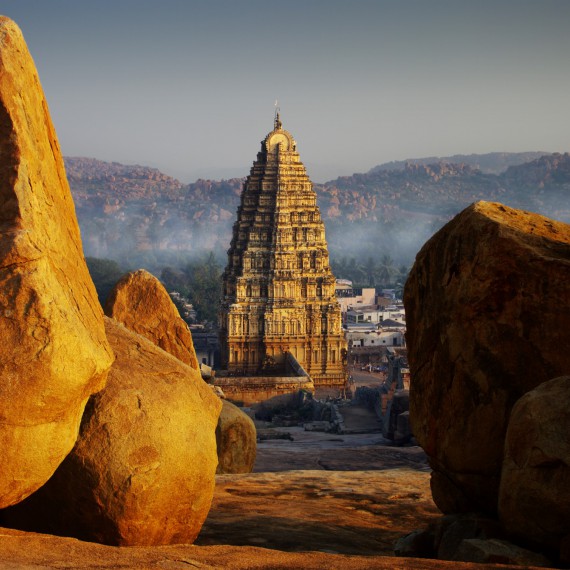 Virupakšský chrám - místo, které by měl v Indii navštívit každý turista