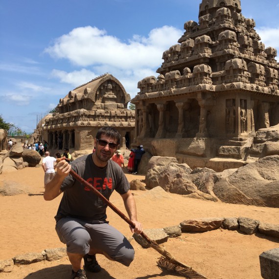 Hinduistické příběhy vám poví SEN průvodce přímo na místě