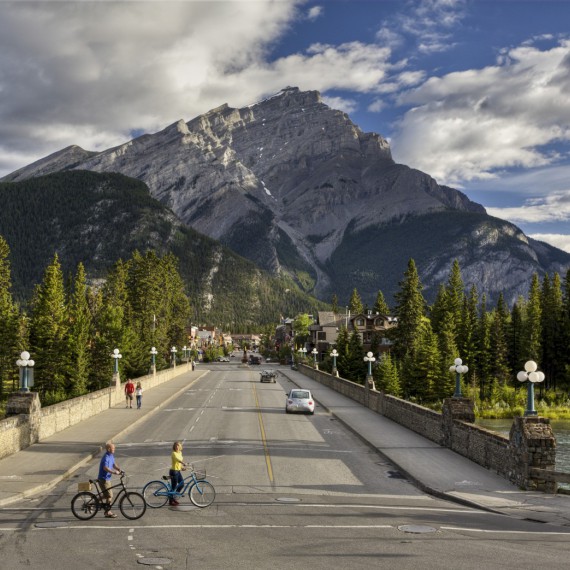 Cesta zakrásami Kanady 