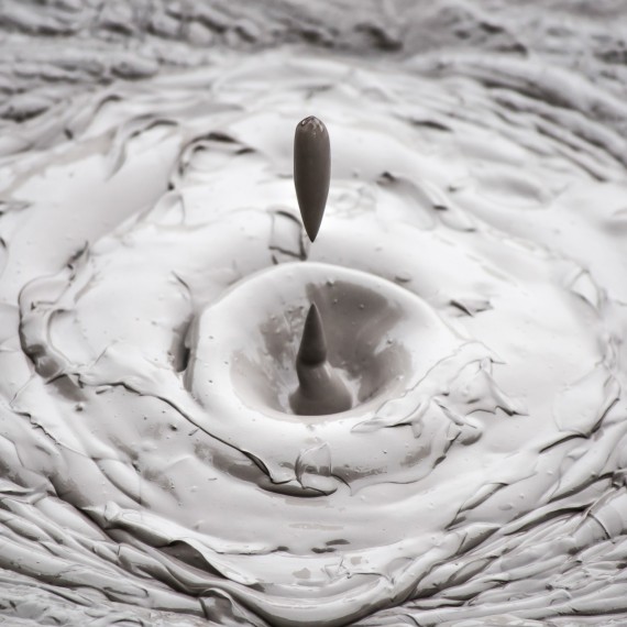 Bublající bahno v termálním parku