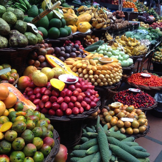 Na Mercadu nakoupíme čerstvé ovoce 
