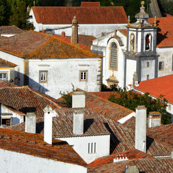 Oblast Lisabonu byla v roce 715 ovládnuta Araby, kteří tu po sobě zanechali kulturní dědictví 