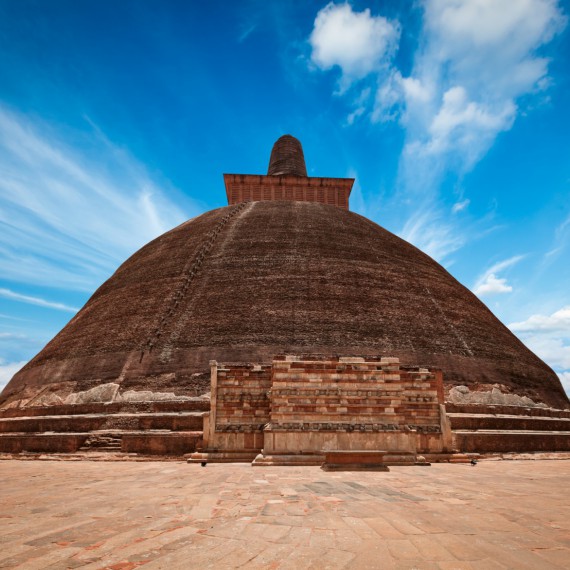 Anuradhapura, bývalé první hlavní město Cejlonu 