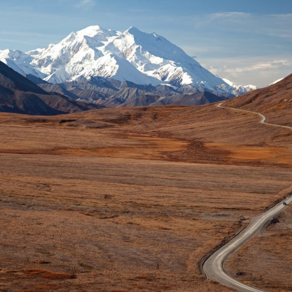 Při dobrém počasí se Vám ukáže Mount McKinley
