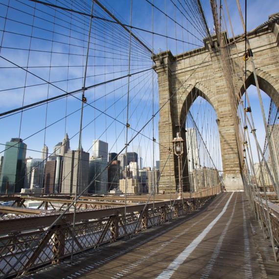 Projdete se po Brooklynském mostě