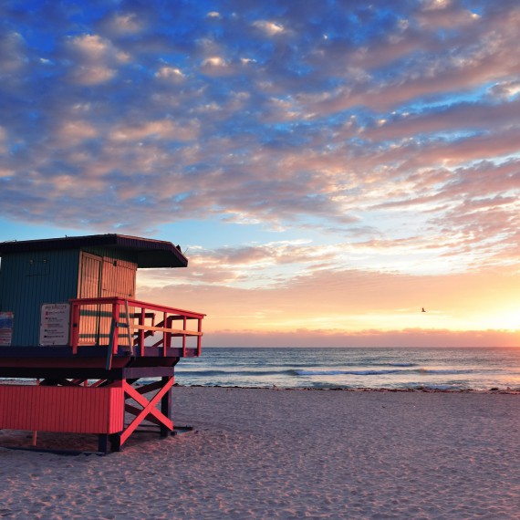 Večer si projdeme downtown i legendární pláže