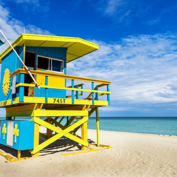 Slavné budky záchranářů na Miami Beach