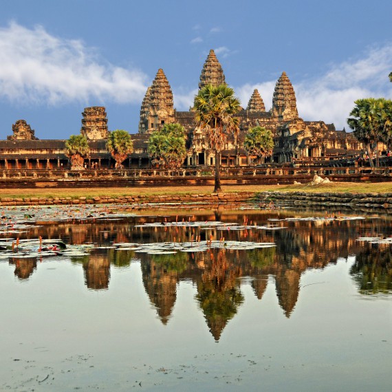 Angkor Wat je největší náboženská stavba světa