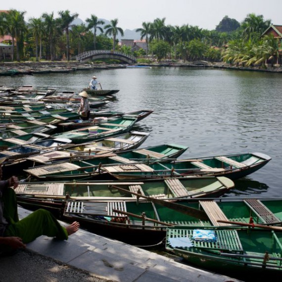 Projížďka na loďkách po vietnamském venkově