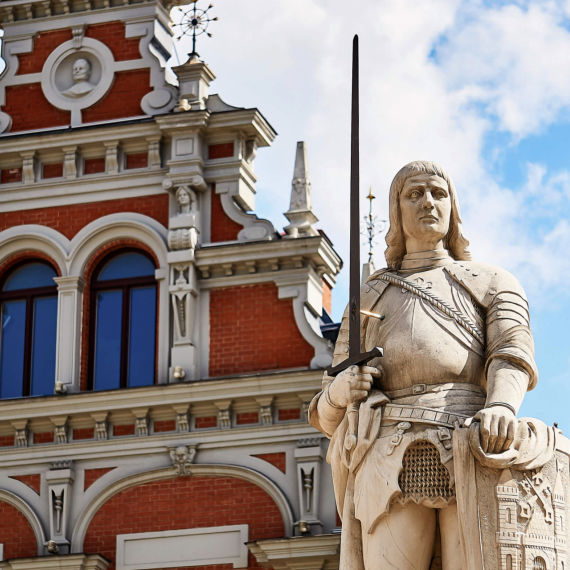 Procházka Rigou, největší metropolí Pobaltí