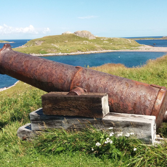 Jsou zcela odlišné od Newfoundlandu a Labradoru, což je činí výjimečnými.