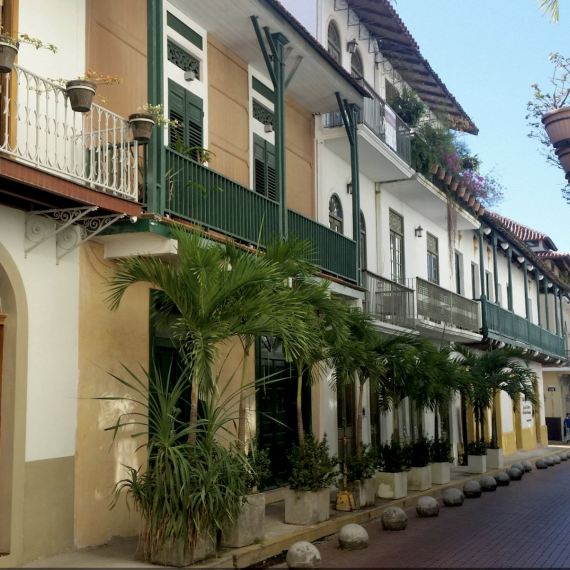 Toulky koloniálními uličkami