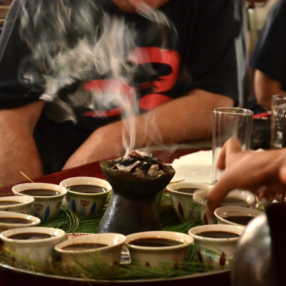 Kávový ceremoniál je důležitou součástí etiopské kultury