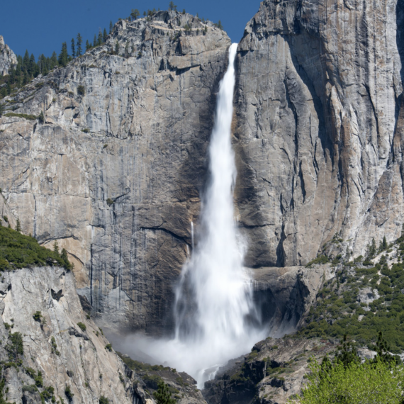 Vodopád Yosemite patří k nejvyšším na světě