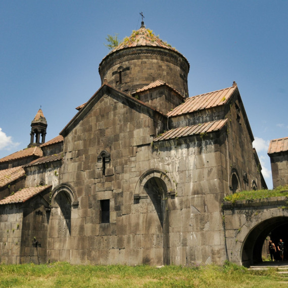 Klášter v Haghpatu, kde začneme naše dokonalé poznávání vznešeného Arménie.