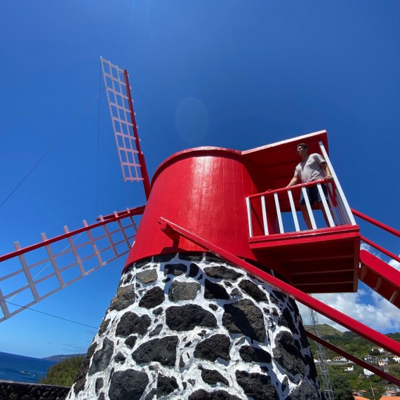 Větrné mlýny jsou důkazem toho, že mezi prvními obyvateli byli i Holanďané