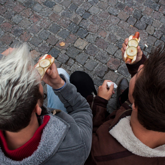 Doporučujeme ochutnat místní hot dog zvaný pølse.