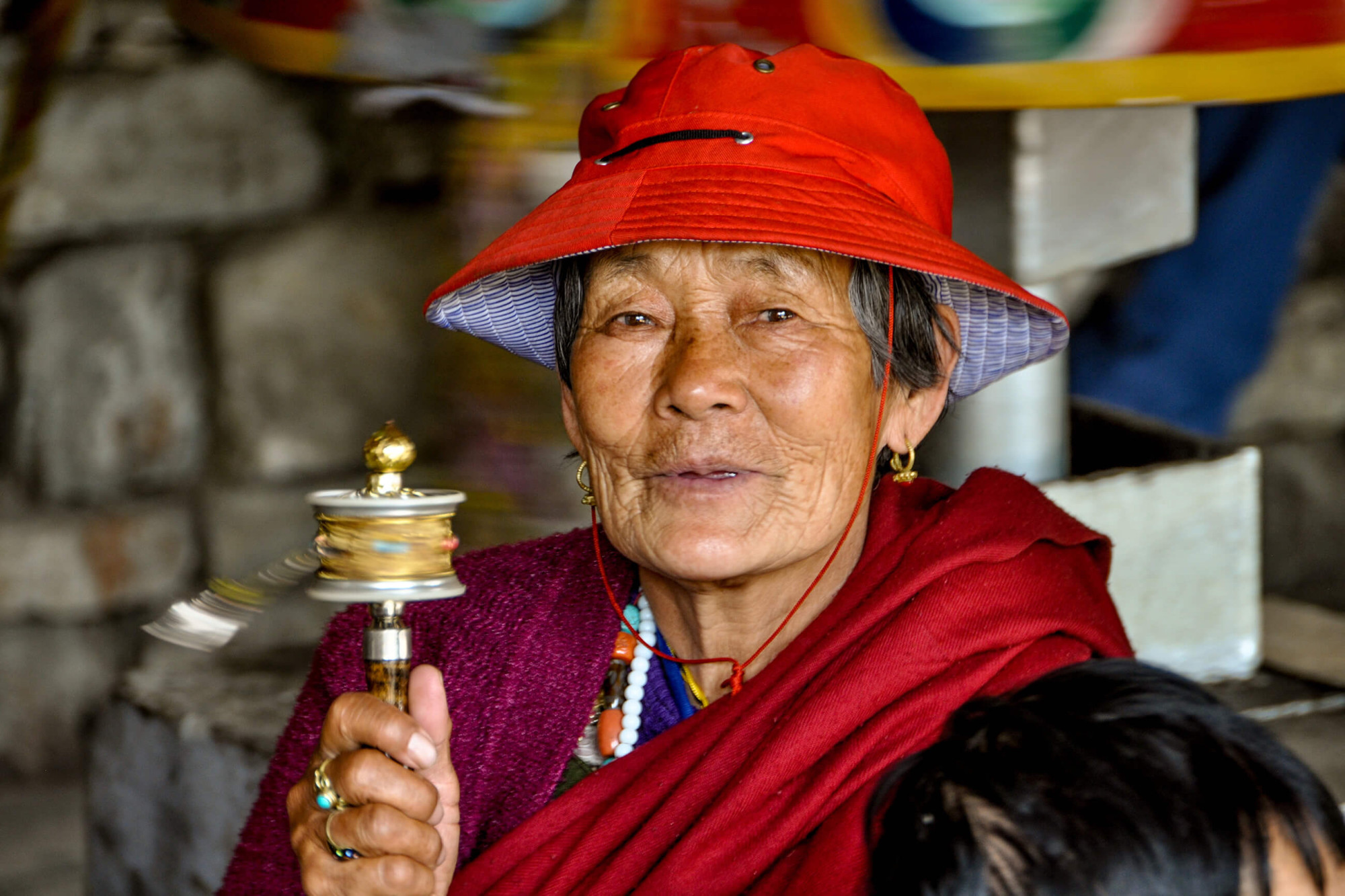 Tradičné modlitebné mlynčeky do ruky.