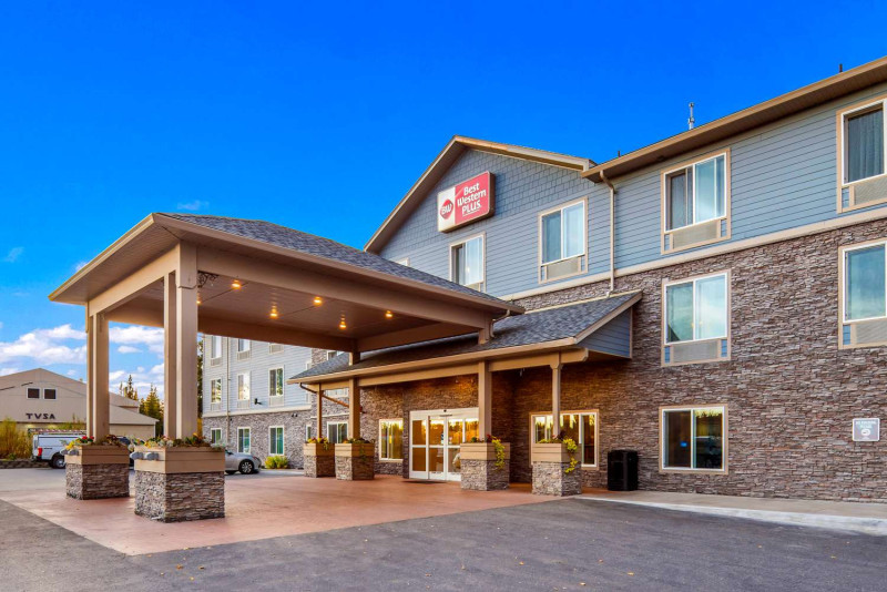 Best Western Plus Chena River Lodge