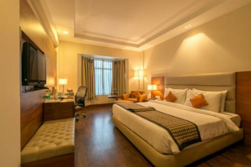 Howard Plaza The Fern Agra