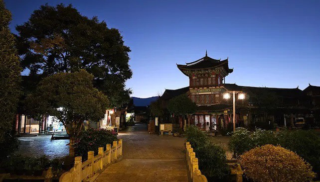 Lijiang Wangfu Hotel
