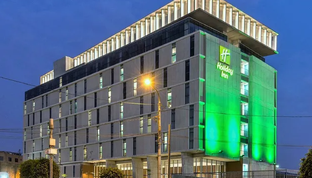 Holiday Inn Airport Hotel