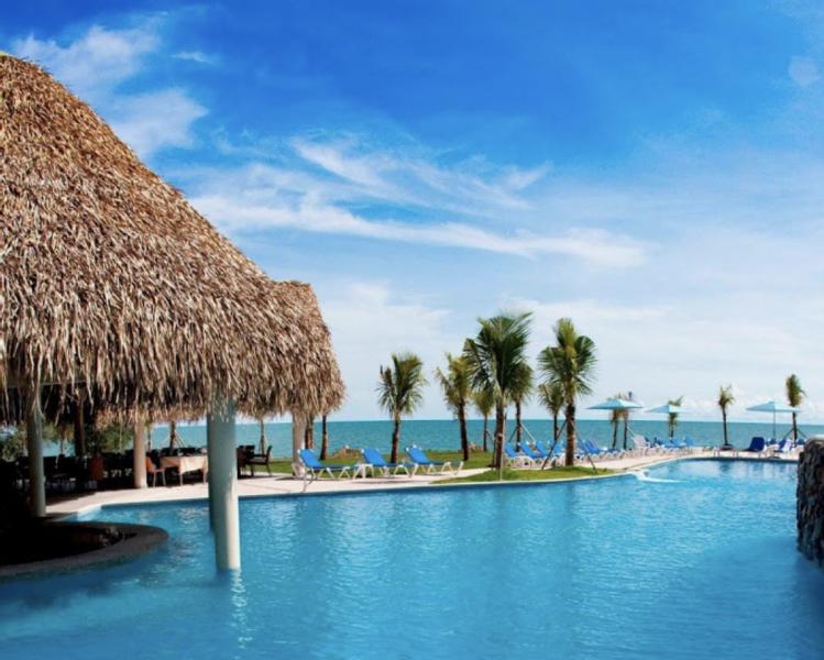 Sheraton Bijao Beach Resort & Spa (nebo Royal Decameron Panama 4*)