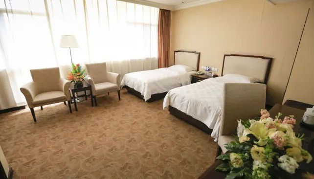 Xian Bell Tower Hotel