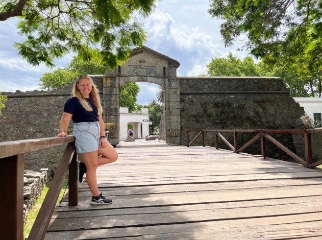 Plavba přes nejširší řeku světa do Colonia del Sacramento (Uruguaj)