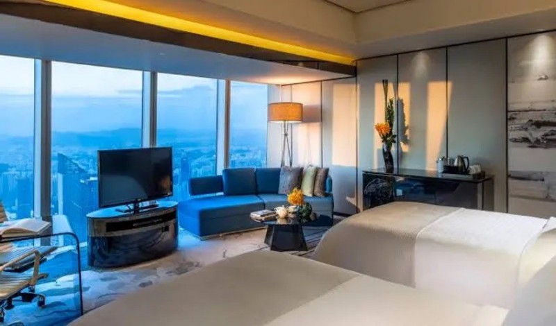 Four Seasons Guangzhou*****+ | 1 noc