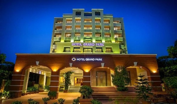 Hotel Grand Park 