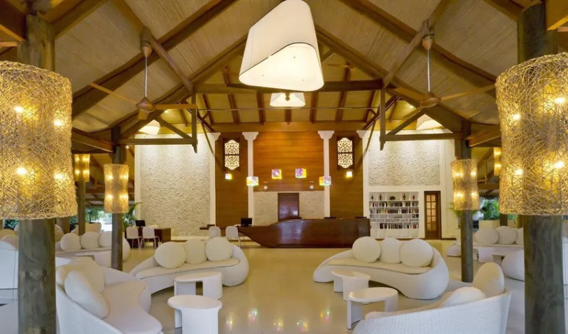 Luxusní hotel na Maledivách: Kuramathi resort and spa| 4 noci
