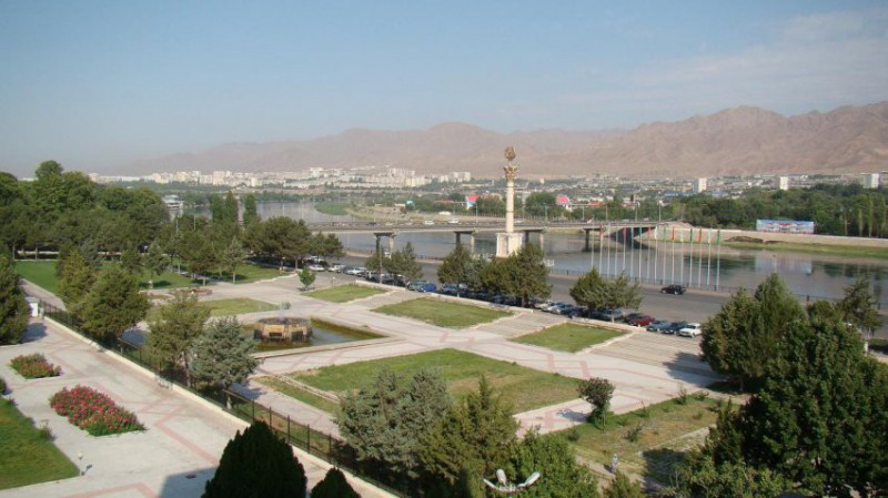 Fakultativní výlet do Tádžikistánu