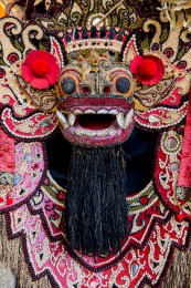 Maska na tanec Barong