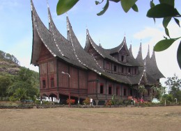 Královský palác Minankabavské kultury na Sumatře