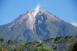 Aktivní sopka ostrova Flores