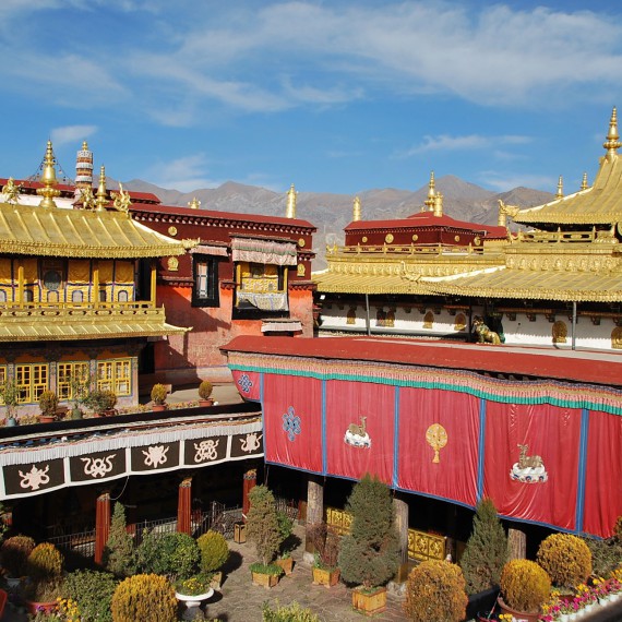 Chrám Jokhang v Tibetu