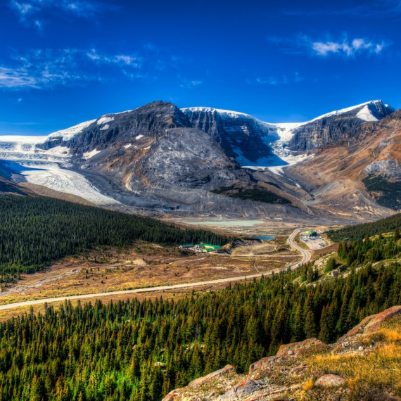 Výhledy na Skalnaté hory v Kanadě