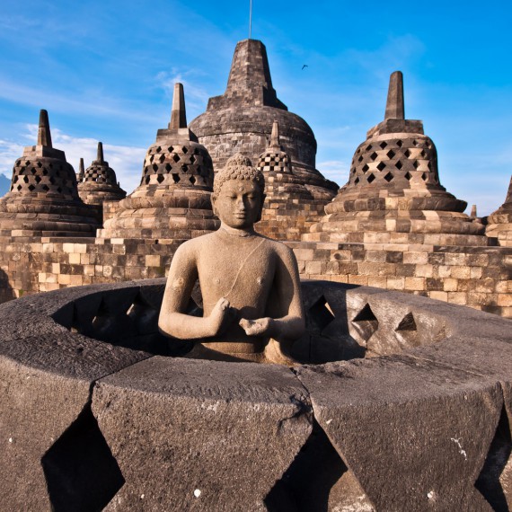 Borobodur - největší buddhistický chrám na světě