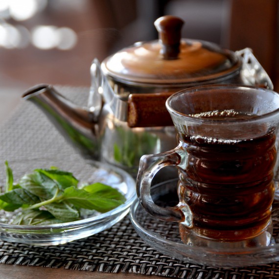 Typický sladký mátový čaj