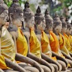 Buddhistické sochy ve starobylé Auythaye