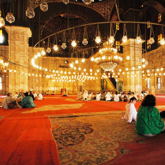 Interiér mešity Muhammada Aliho