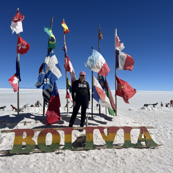 Ikonická solná pláň Salar de Uyuni v Bolívii.